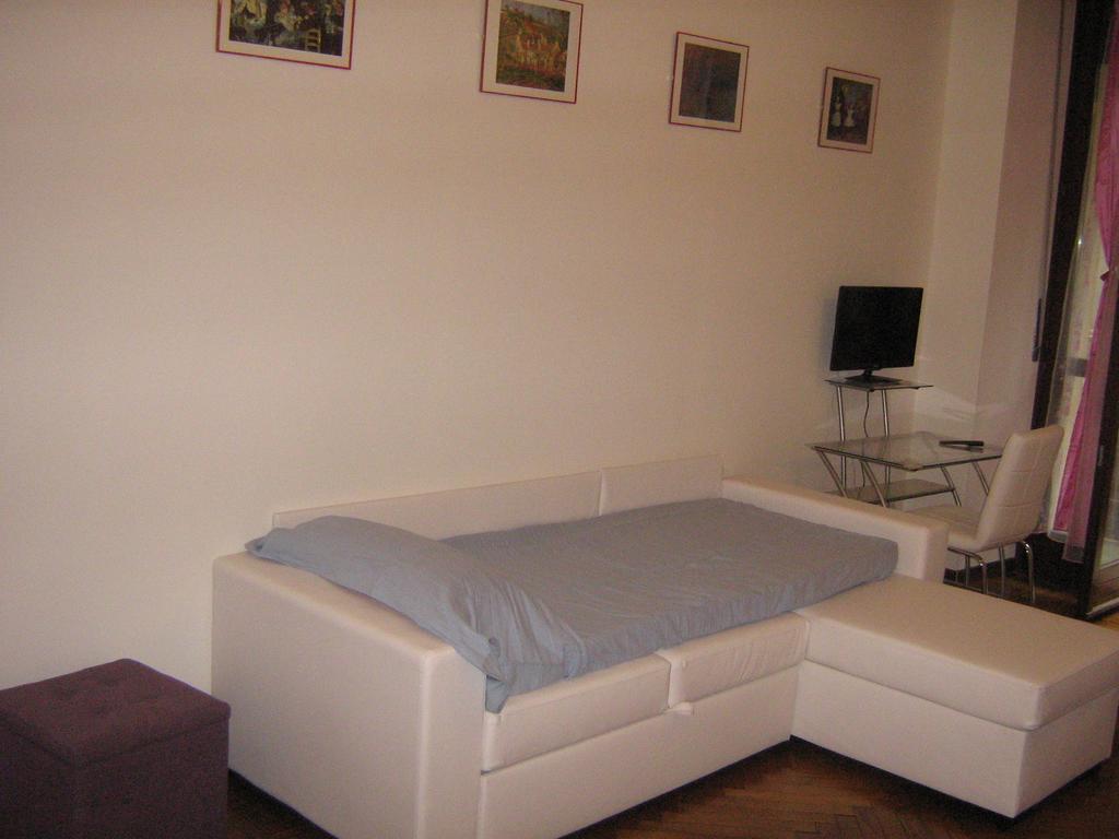 Flat In Milan 1 Apartment Room photo